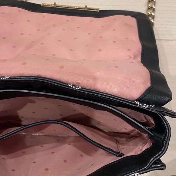 Black Kate Spade Crossbody Purse - Picture 4 of 4